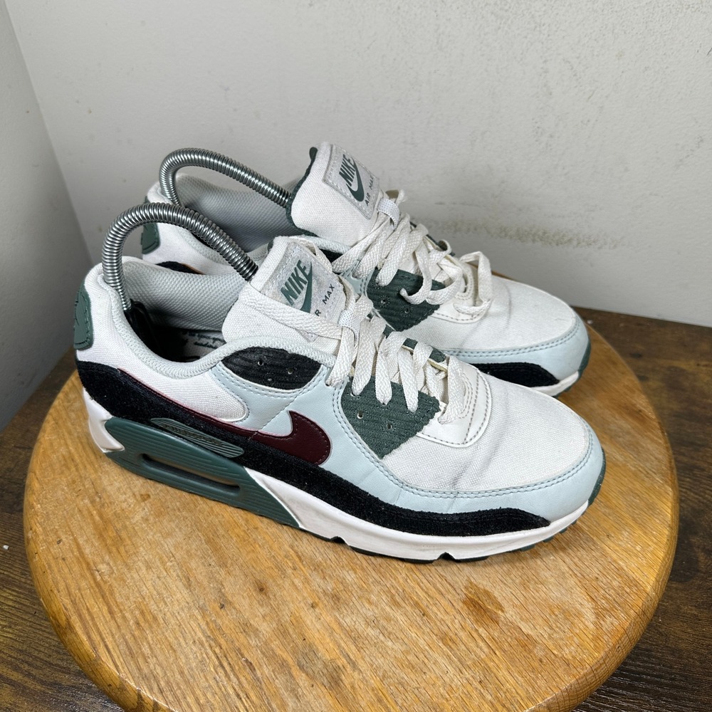 Nike Air Max 90 Mens Size 8 White Dark Green Black FV6059-001 Sneakers